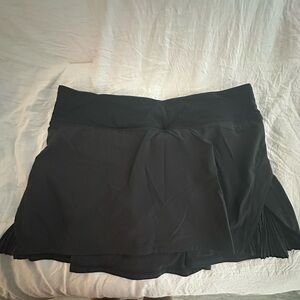 Women’s Lululemon skirt and shorts